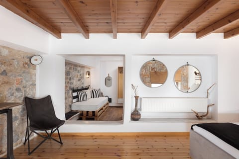 Deluxe Villa, Balcony, Sea View | 3 bedrooms, Egyptian cotton sheets, premium bedding, down comforters