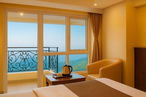 Deluxe Double Room | Desk, free WiFi, bed sheets