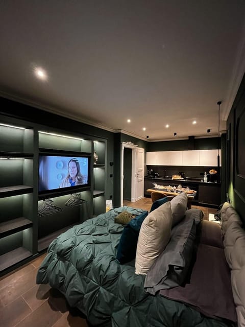 Deluxe Apartment | 1 bedroom, free WiFi
