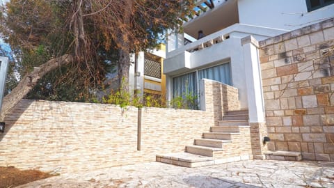 House, Smoking | 2 bedrooms