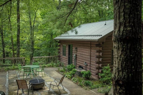 Cabin #1 - The Laurel