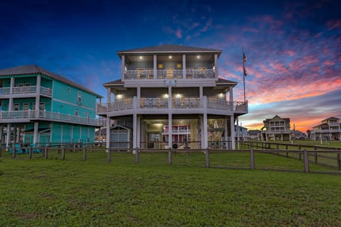 Welcome to Sea It All: A stunning beachfront property featured by HTH Stays. Book your coastal getaway today!