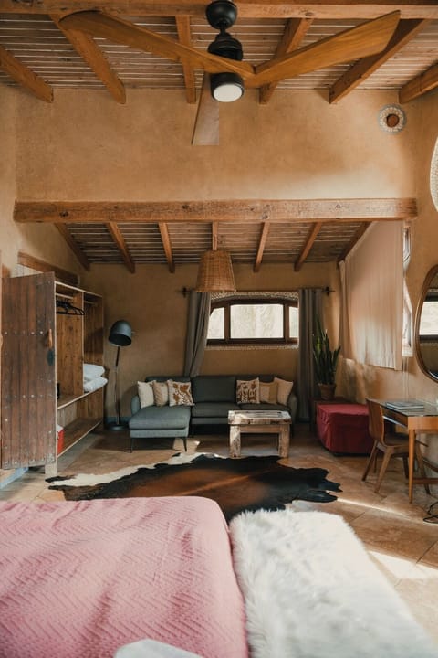 Superior Suite, Mountain View | In-room safe, desk, free WiFi, bed sheets