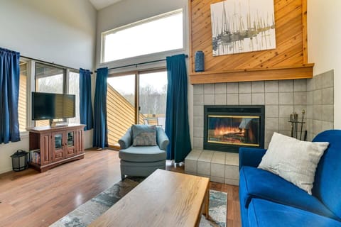 Harbor Springs Vacation Rental | 2 BR | 2 BA | LOFT | 1,380 SF | Stair Required 