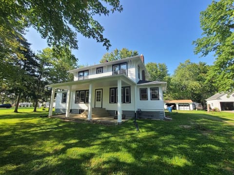 The Farmhouse in Elyria, OH