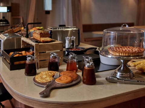 Daily buffet breakfast for a fee