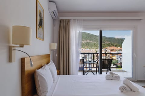 Standard Double Room, Balcony, Mountain View | In-room safe, blackout drapes, iron/ironing board, free WiFi