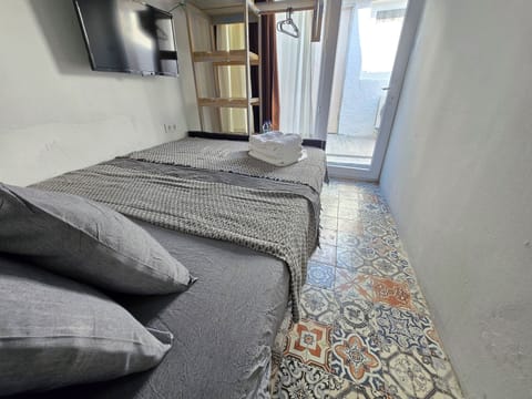 Economy Room | Soundproofing, iron/ironing board, free WiFi