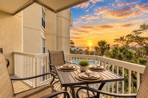 306 Barrington Arms - The Vacation Company