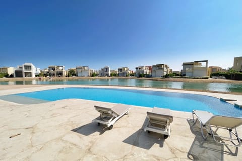 Basic Villa | Pool | Outdoor pool