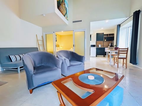 Comfort House, 1 Bedroom (NSH078) | Living area