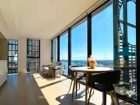 City Apartment, 1 Bedroom (NSL010) | Living area | Flat-screen TV