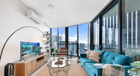 Apartment, 1 Bedroom (NWP017) | Living area | Flat-screen TV