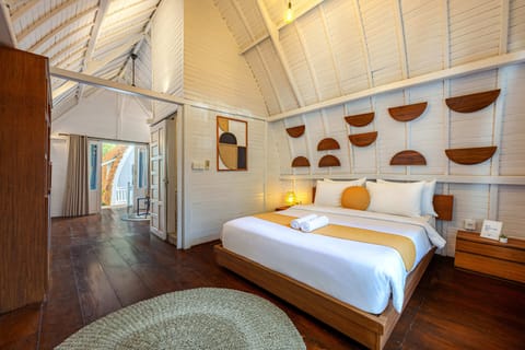 Premium Room | Desk, free WiFi, bed sheets