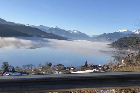 Region [summer] (>5 km)