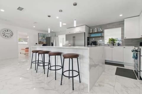 This space offers a relaxed and social vibe, making it a great spot to gather and enjoy time together.

