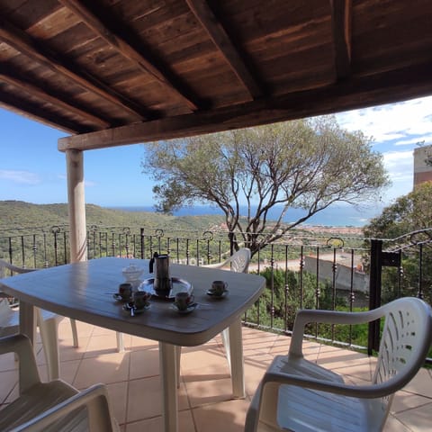 Apartment, Balcony, Sea View | Balcony