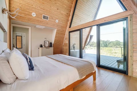 Beautiful windows facing the hill country landscape