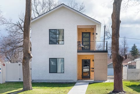 Front of property and street parking, downstairs unit 