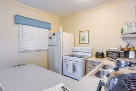 Apartment (0 Bedroom) | Interior