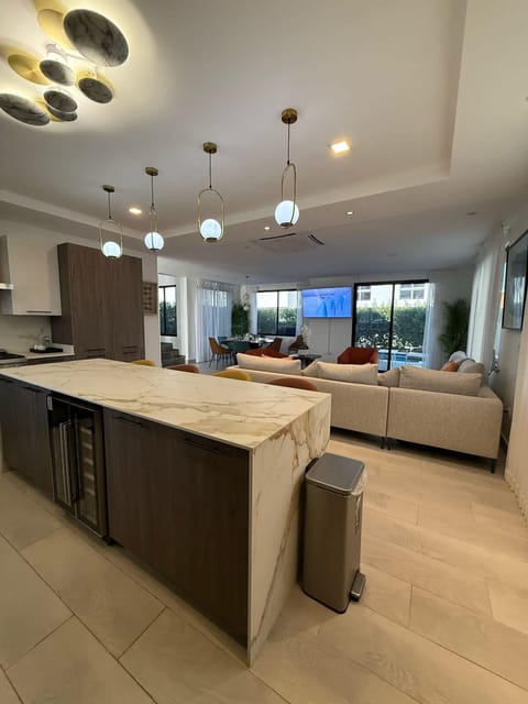House | 3 bedrooms, Internet
