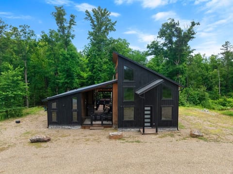 Full view of amazing cabin