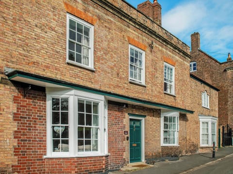 Exterior | Brook House - Berkeley Castle, Berkeley