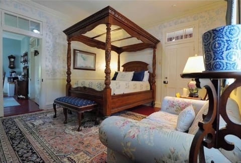 Deluxe Suite | Free WiFi