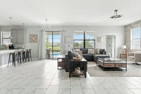 Stupendous and gorgeous family gathering, perfect blend of modern style with a Electric Fireplace emphasize comfort, functionality and practicality. The modern decoration has a sense of sophistication and elegance.