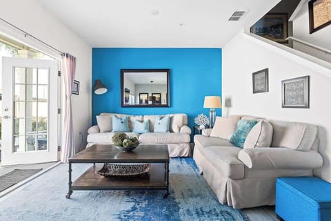Cozy, bright and modern house with a nice view