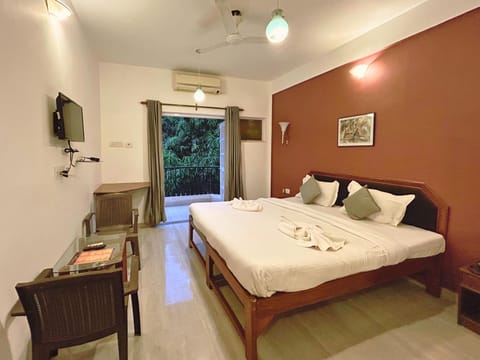 Standard Double Room, Balcony | Free WiFi