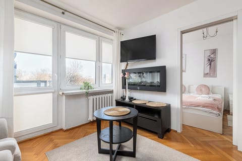 Apartment, Balcony | Living room | Flat-screen TV