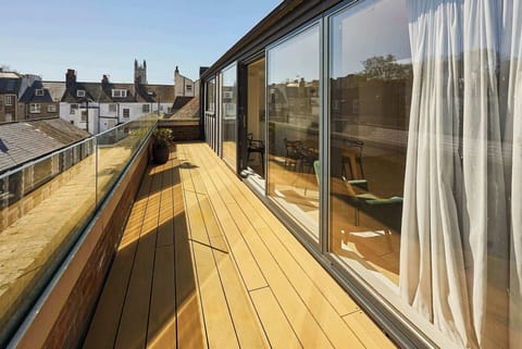 Palm Penthouse, Brighton and Hove - Host & Stay