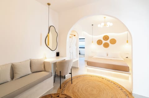 Deluxe Suite, Sea View | Free WiFi