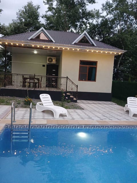 Comfort Quadruple Room, Garden View | Private pool