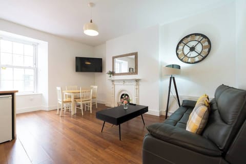 4d2e27e8-7fd7-4491-b29c-a4de700af4f5