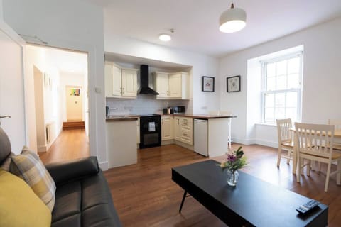 9723b9e0-668c-4483-b045-e80b1f19dd66