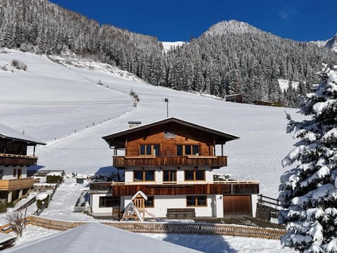 Holiday Home Exterior [winter]