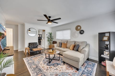 Relaxing Living room - Sleeper Sofa