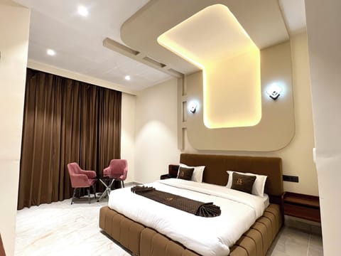 Superior Double Room | Desk, free WiFi