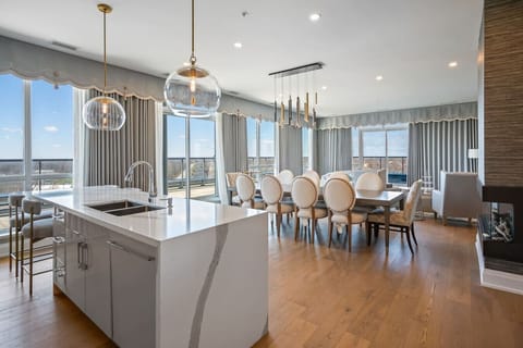 Full luxury kitchen with a wine fridge, blender, De`Longhi espresso machine, ground coffee, tea & sugar.