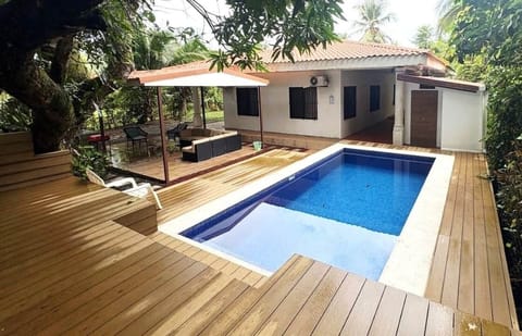 Pool/ Patio