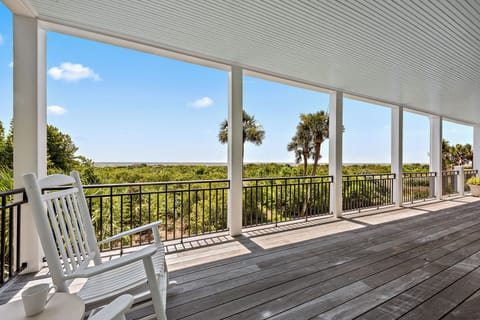 Bedroom level porch with Ocean View.