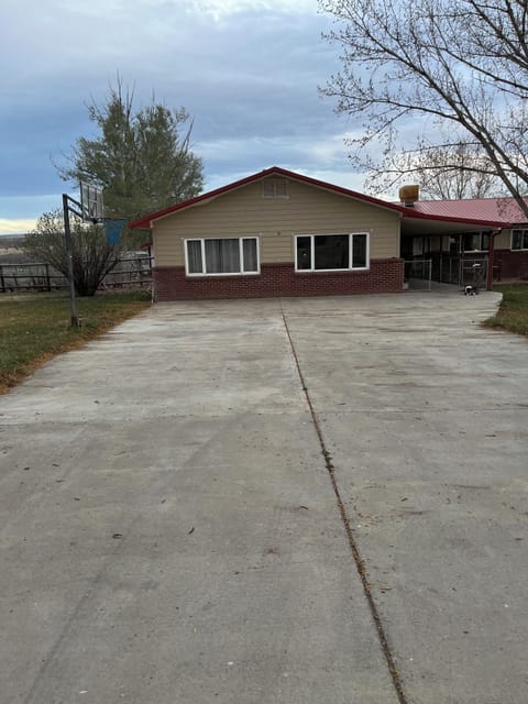 Driveway with Basketball net. Basket balls provided.