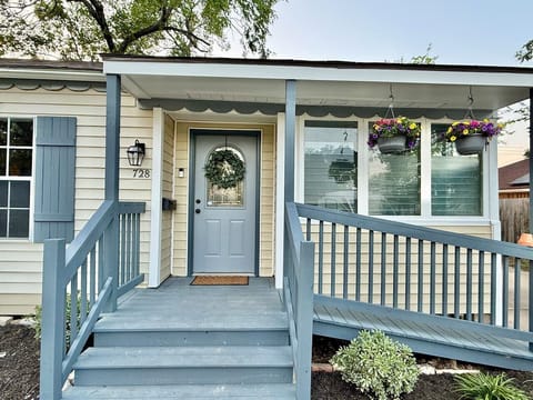 Welcome to The Cottage on Meadow