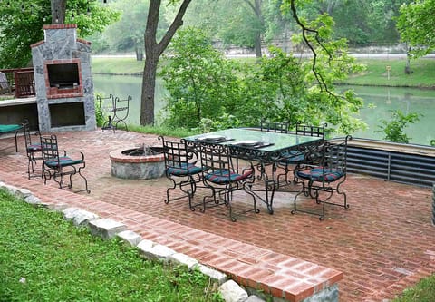 Large river front patio with weber grill 