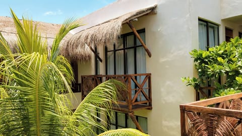 Family Room | Balcony view