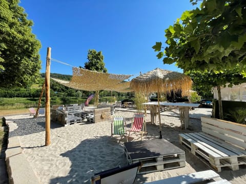 Sky, Shade, Water, Tree, Leisure, Building, Landscape, Grass, Recreation, Plant