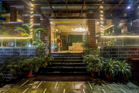 House | Reception