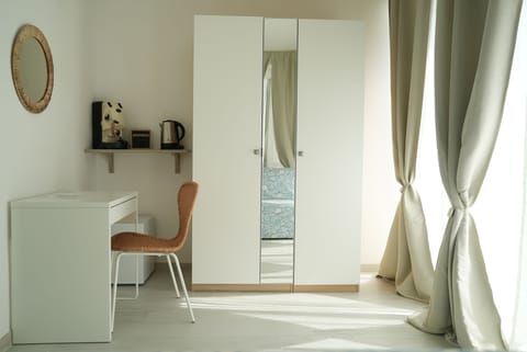 Family Room, City View | Living area